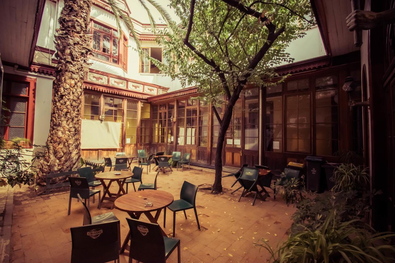 La Casa Roja Hostel Santiago Luaran gambar